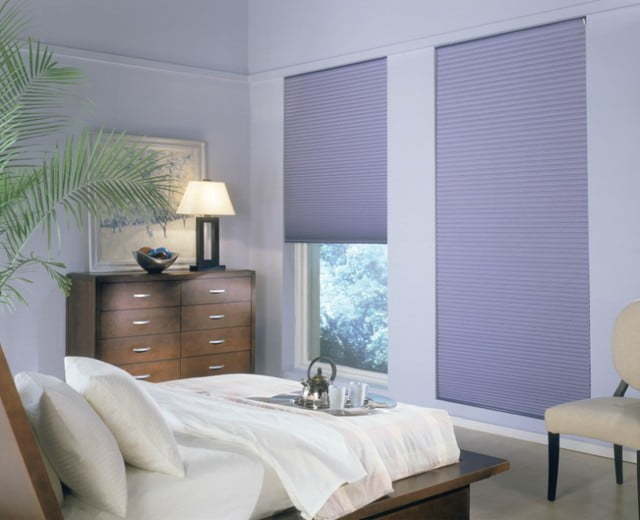 Tavan arasında yer alan çatı katı yatak odası