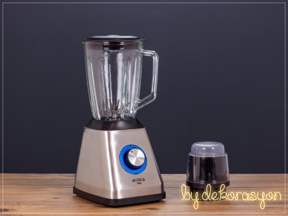 Arnica Vega cam hazneli blender ile sağlıklı içecekler hazırlama