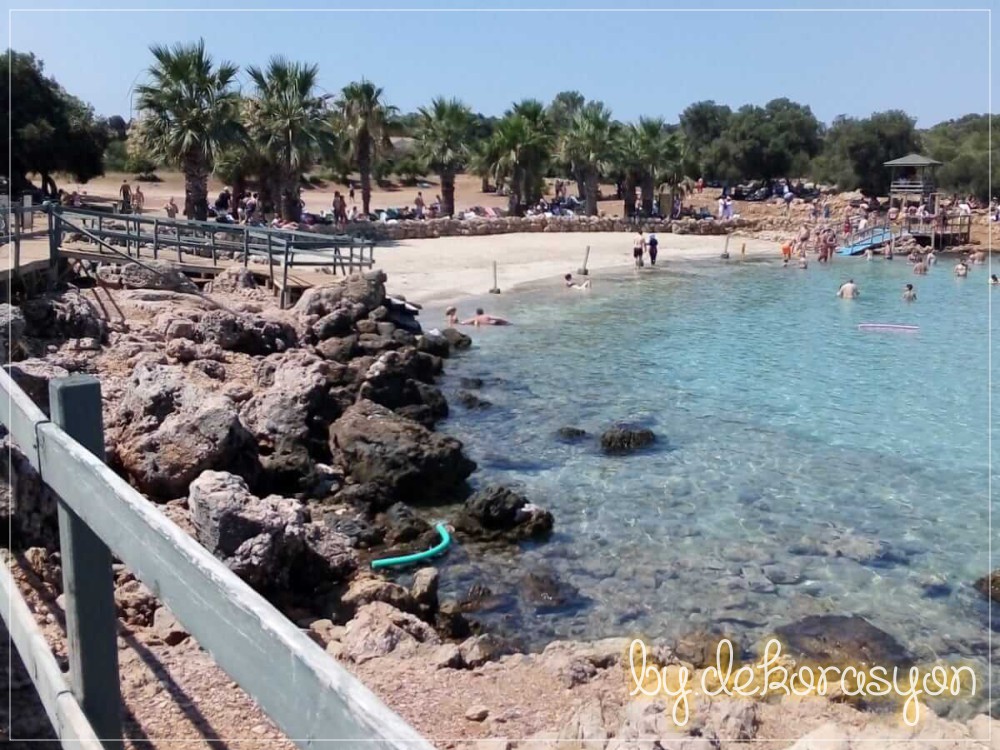 Sedir Adası'nın meşhur Kleopatra Plajı