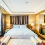 Yatagin-karsisina-ayna-koymayin-bydekorasyon